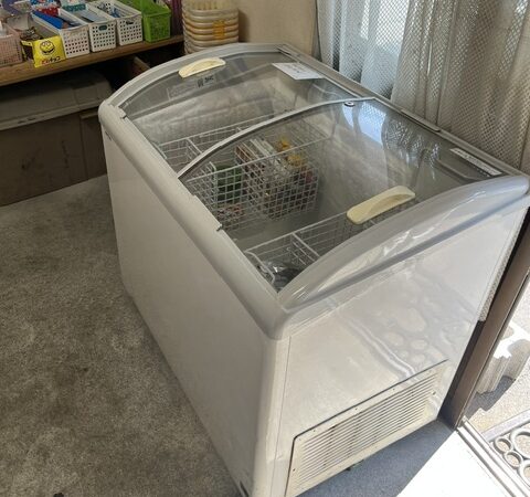 51歳、今日も駄菓子屋へ行く